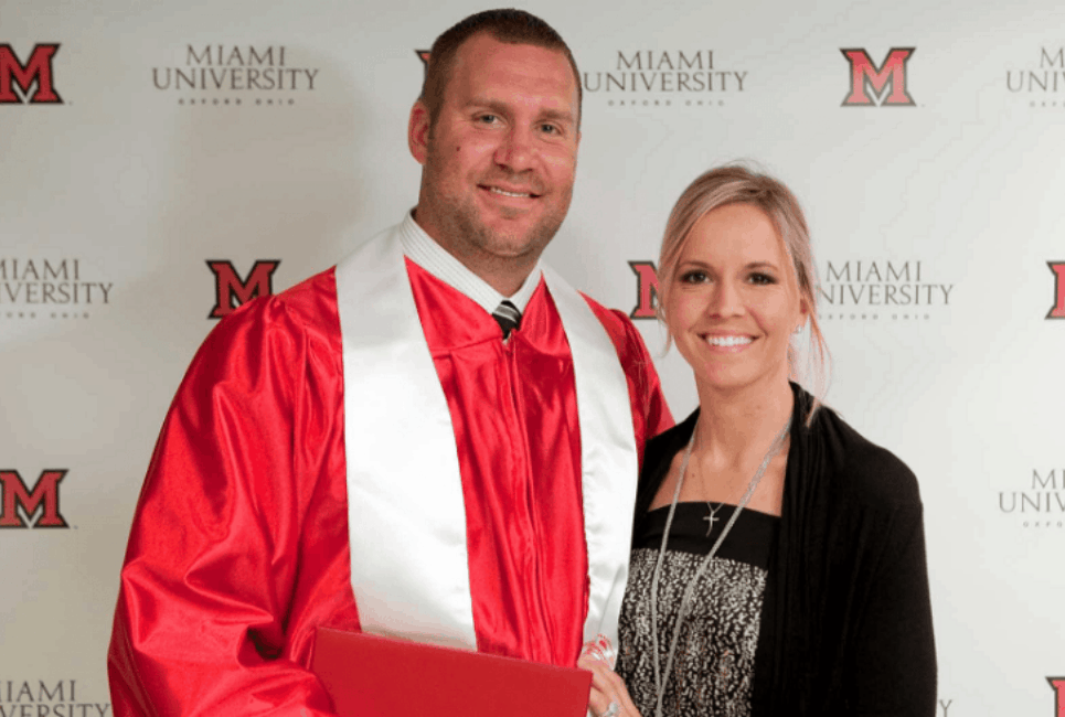 Ashley Harlan Bio Early Life, Medical Career, NFL & More Pro Sports Bio