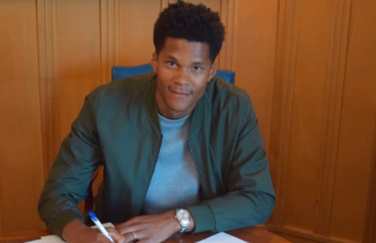 nevø Jeg regner med nordøst Jordan Spence Bio: An England Soccer Starlet Turned Entertainer - Pro  Sports Bio