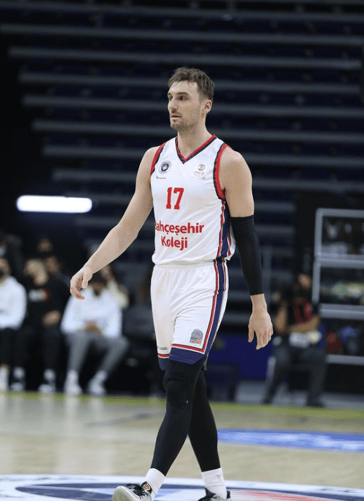 sam dekker Bahcesehir Koleji