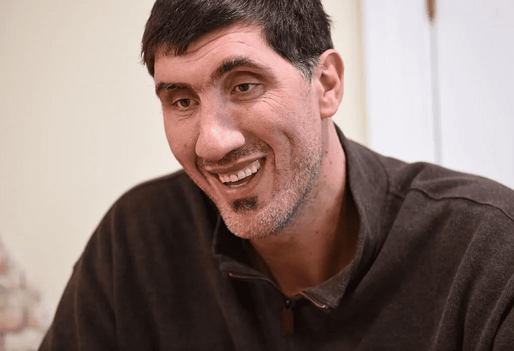 gheorghe muresan net worth and career earnings